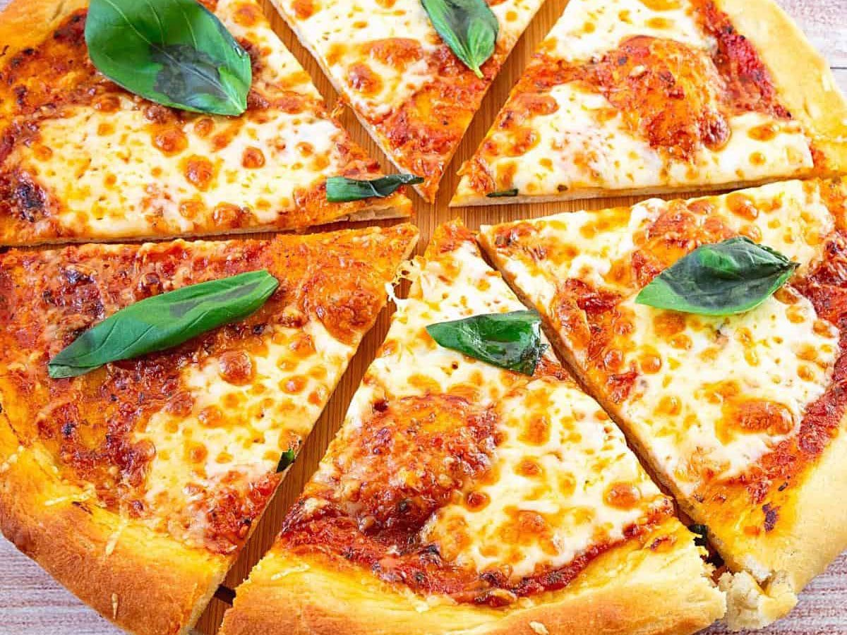 Classic Margherita Pizza